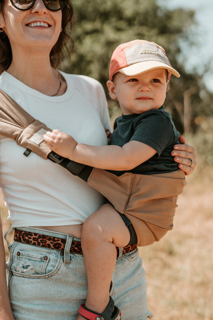 Bambidoos Baby & Toddler Hip Carrier - Beige